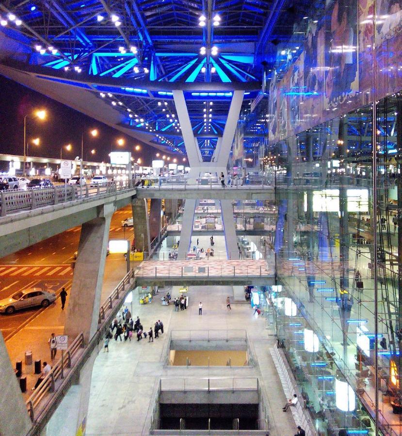 X Go Inn Suvarnabhumi Airport Бангкок Екстер'єр фото