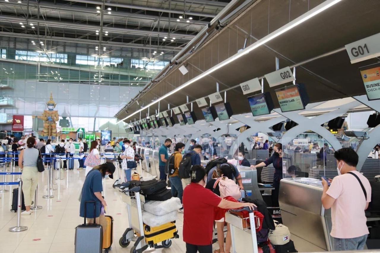 X Go Inn Suvarnabhumi Airport Бангкок Екстер'єр фото